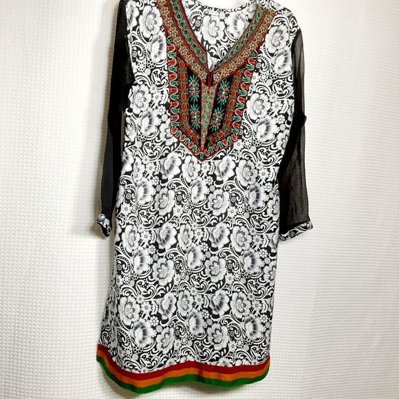 Tops - Indian Coverup Tunic Top Slit Sides Sz 3XL